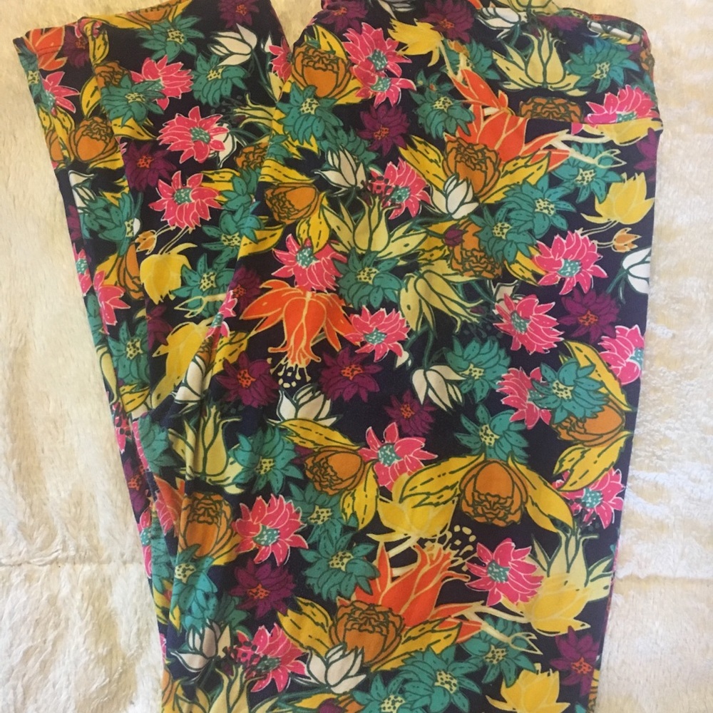 Lularoe TC2 Floral leggings